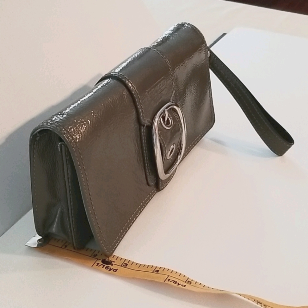Coach Soho Gray Patent Wristlet Bag - Picture 16 of 16